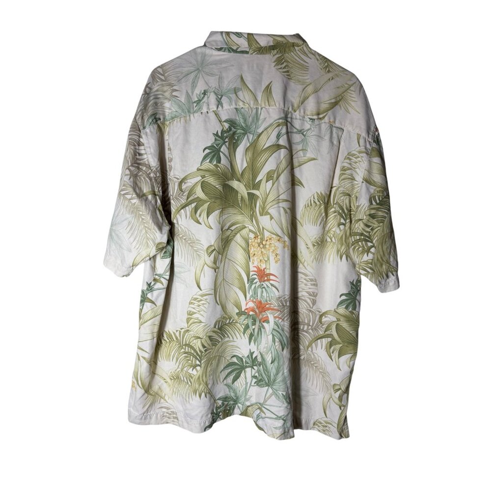 Tommy Bahama Mens Size XL 100% Silk Tropical Floral Hawaiian Button Down Shirt - Picture 2 of 4